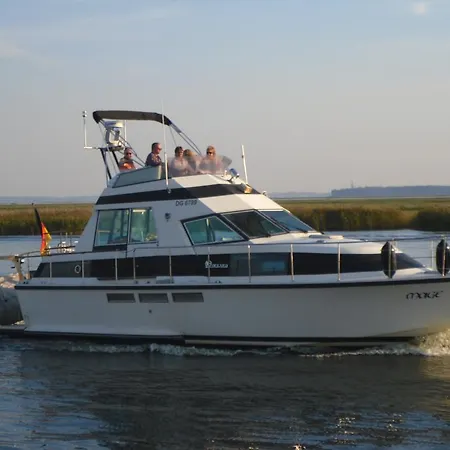 Am Radwanderweg Klausdorf (Vorpommern-Rugen)